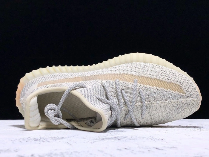 Adidas  Yeezy Boost 350 V2 "lundmark Reflective" FV3254
