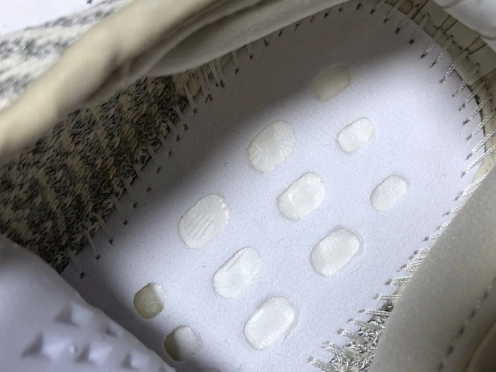 Adidas  Yeezy Boost 350 V2 "lundmark Reflective" FV3254