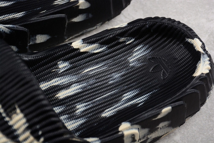 Adidas Adilette 22 Slides Black Grey GX6947