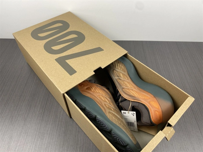 Adidas Yeezy 700 V3 Copfad GY4109