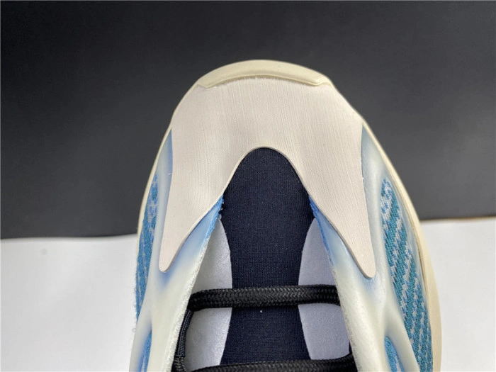 Adidas Yeezy 700 V3 GY0260