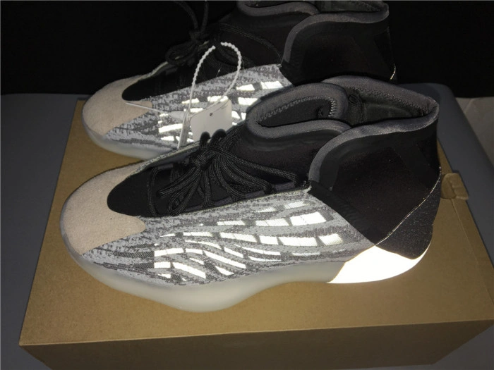 Adidas Yeezy Basketball “Quantum”EG1535