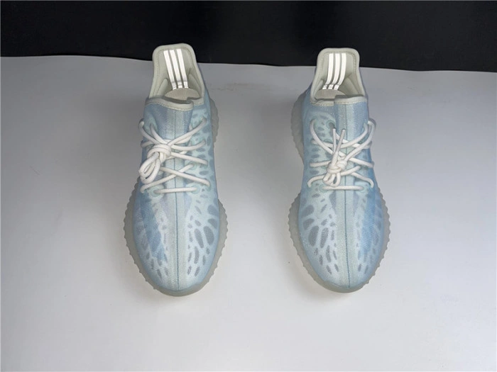 Adidas Yeezy Boost 350 V2 'Mono Ice'  GW2869