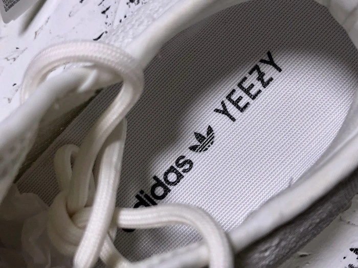 Adidas Yeezy Boost 350 V2 Cream Triple White  CP9366