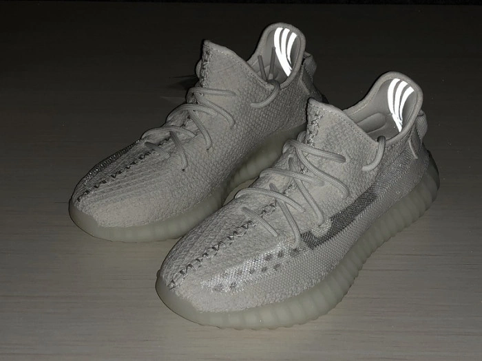 Adidas Yeezy Boost 350 V2 EG7962