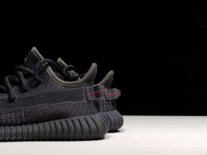 Adidas Yeezy Boost 350 V2 in Black FU9006 Kids