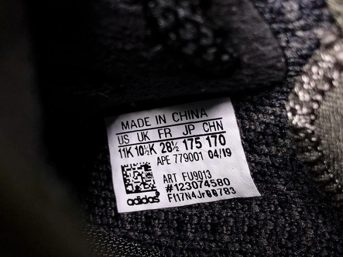 Adidas Yeezy Boost 350 V2 in Black FU9006 Kids