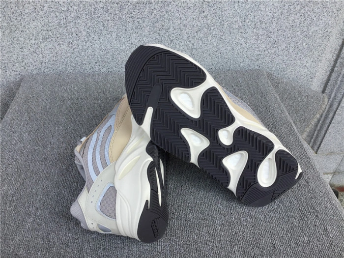 Adidas Yeezy Boost 700 V2 Cream GY7924