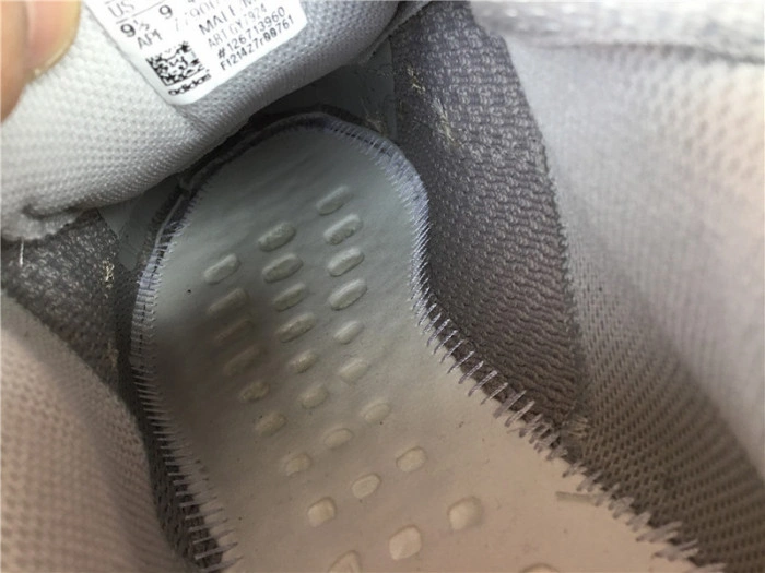 Adidas Yeezy Boost 700 V2 Cream GY7924