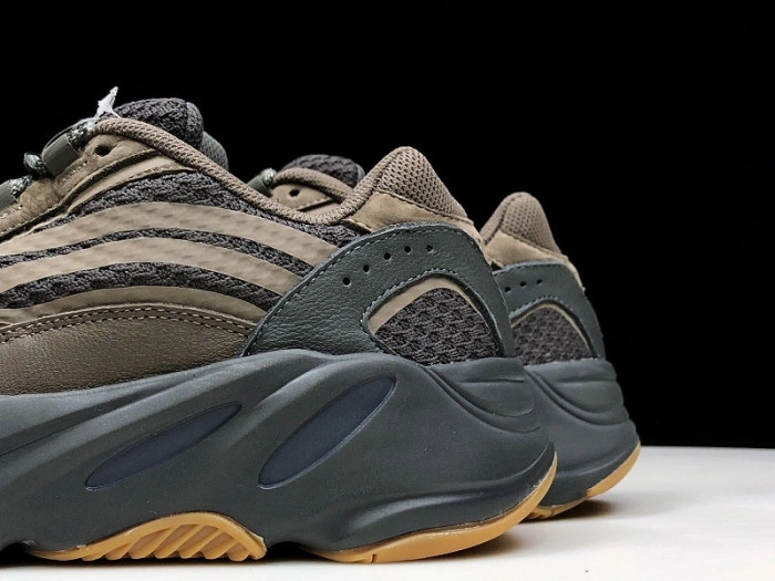 Adidas Yeezy Boost 700 V2 Geode EG6860