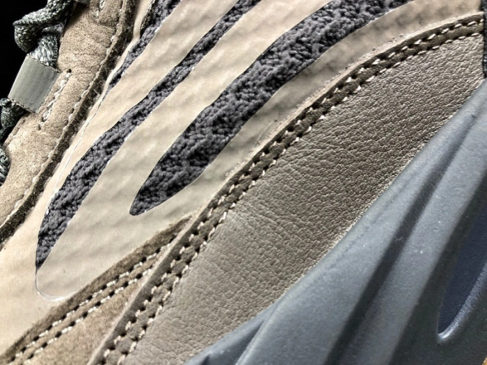 Adidas Yeezy Boost 700 V2 Geode EG6860
