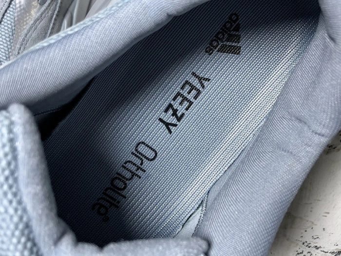 Adidas Yeezy Boost 700 V2 Hospital Blue  FV84242
