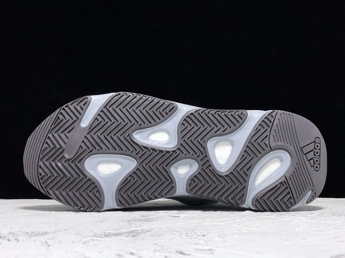 Adidas Yeezy Boost 700 V2 Hospital Blue  FV84242