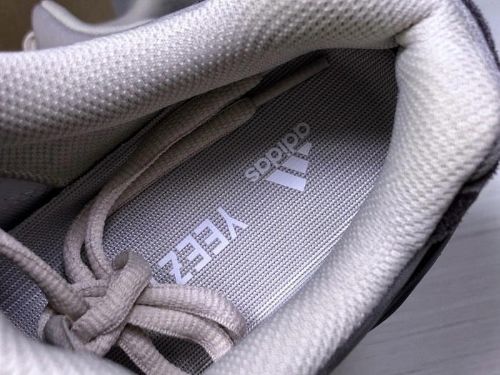 Adidas Yeezy Boost 700 V2 Tephra FU7914