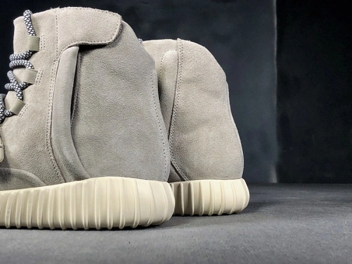 Adidas Yeezy Boost 750 OG Light Brown  B35309