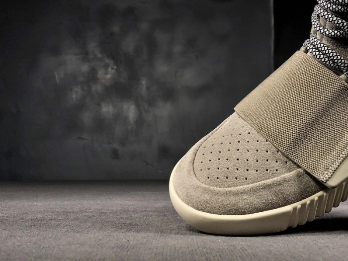 Adidas Yeezy Boost 750 OG Light Brown  B35309