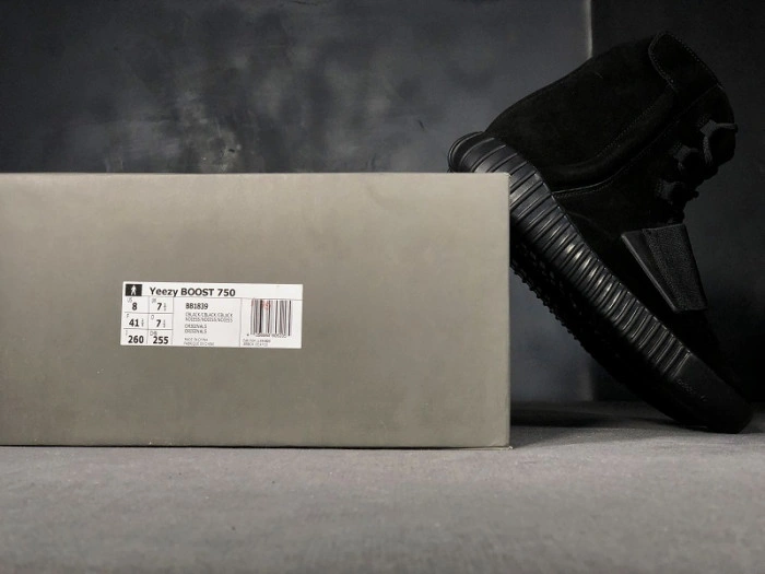 Adidas Yeezy Boost 750 Triple Black  BB1839