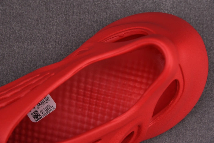 Adidas Yeezy Foam Runner Red CW3355