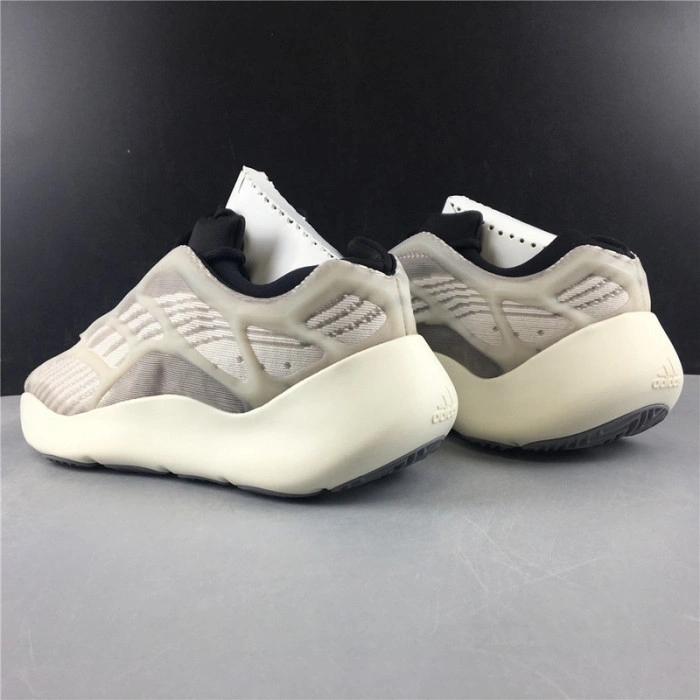 Adidas Yeezy Foam Runner Yeezy Boost 700 V3 ”EF9897