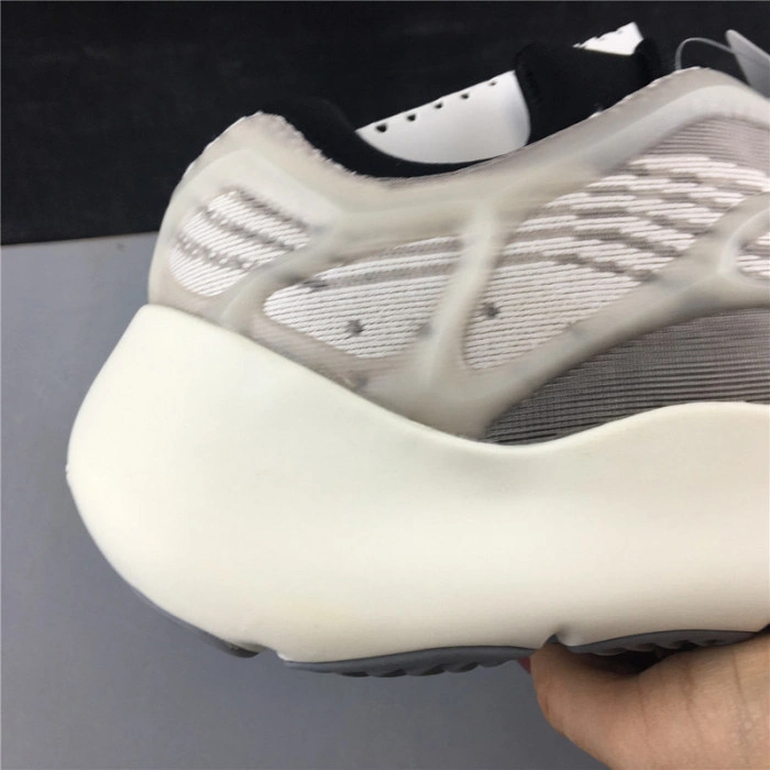 Adidas Yeezy Foam Runner Yeezy Boost 700 V3 ”EF9897