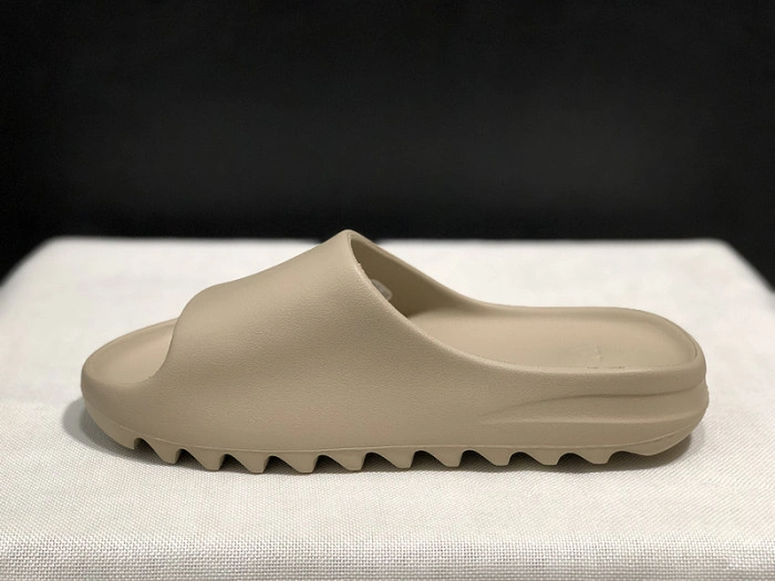 Adidas Yeezy Slide Pure (Restock Pair) GW1934