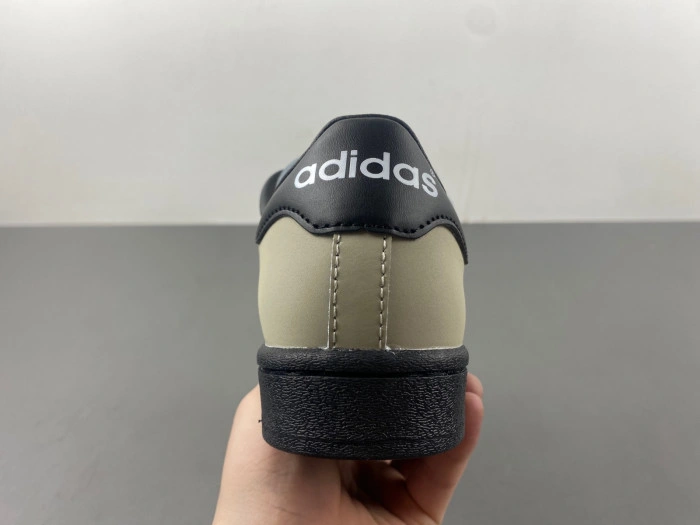 Adidas x Gucci Gazelle Sneaker