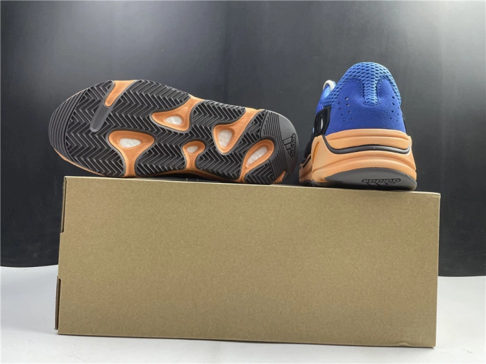 Adidas yeezy boost 700  GZ0541