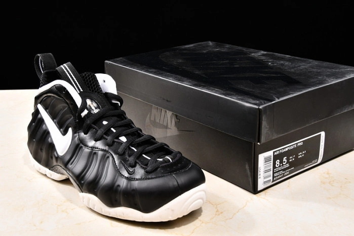 Air Foamposite Pro Dr. Doom (2016)  624041-006