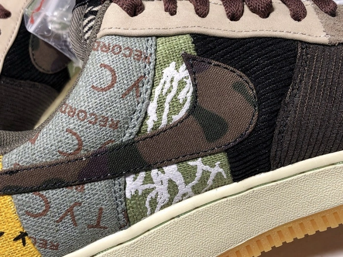 Air Force 1 Low Travis Scott Cactus Jack  CN2405-900