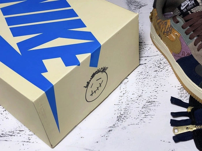 Air Force 1 Low Travis Scott Cactus Jack  CN2405-900