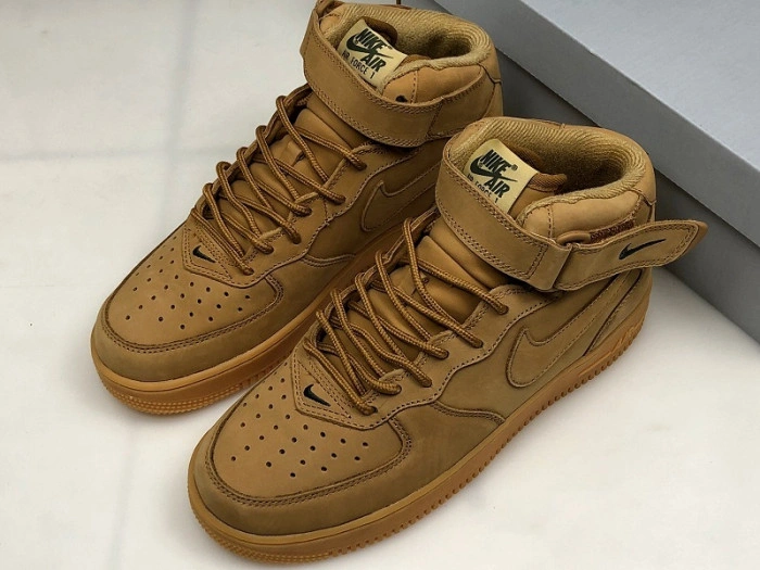 Air Force 1 Mid '07 PRM QS 'Flax' 715889 200