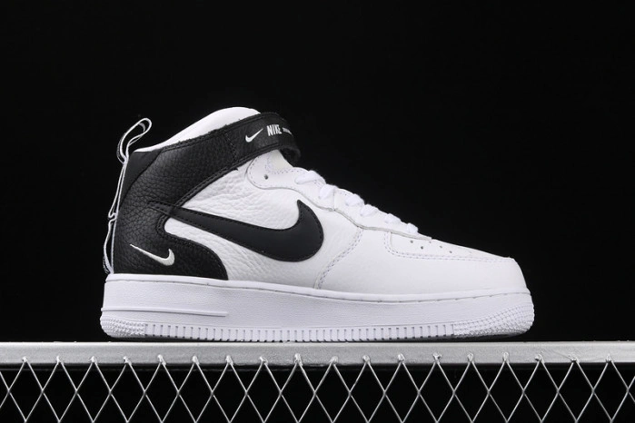 Air Force 1 Mid Utility White Black  804609-103