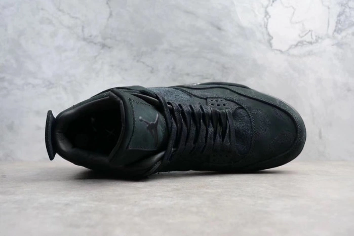 Air JORDAN 4 Retro KAWS 'KAWS'  930155-001