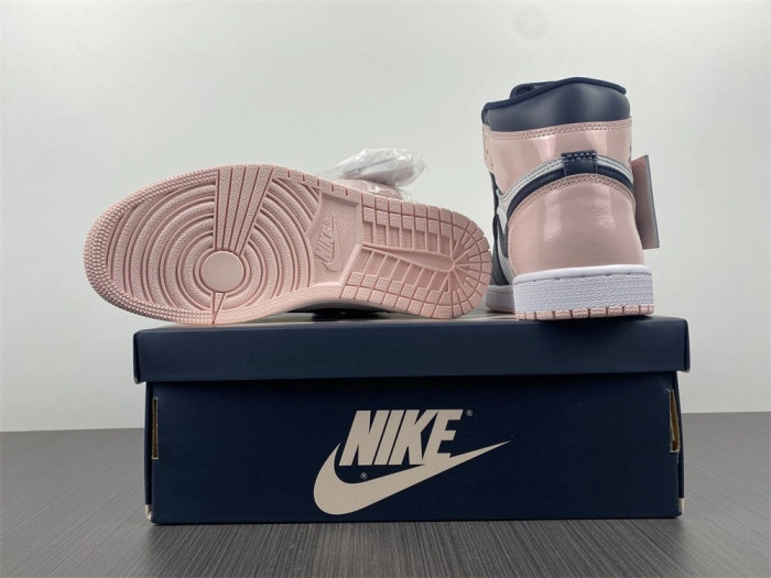 Air Jordan 1 High Atmosphere DD9335-641