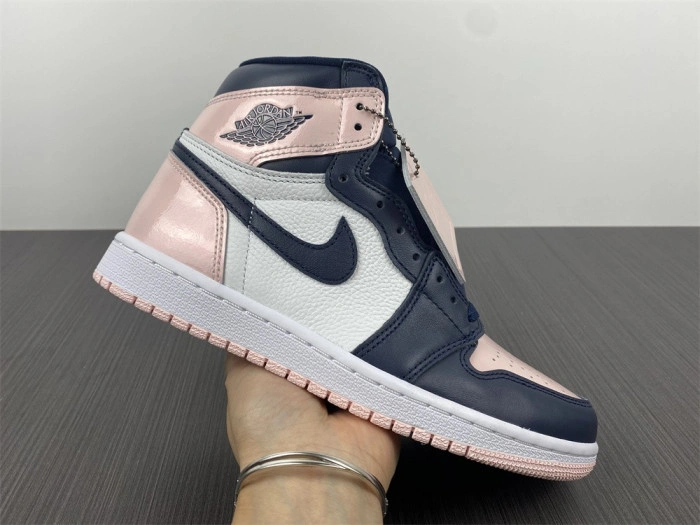 Air Jordan 1 High Atmosphere DD9335-641