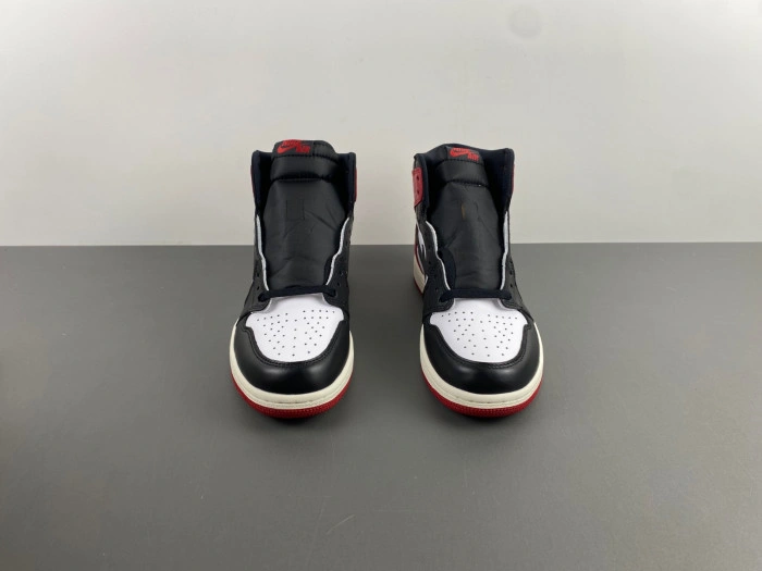 Air Jordan 1 High OG Black Toe Reimagined  DZ5485-106