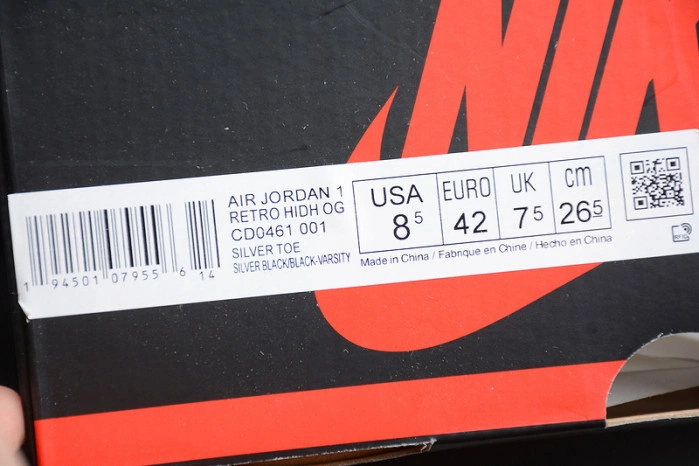 Air Jordan 1 High OG WMNS “Silver Toe” CD0461-001