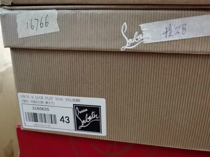 Air Jordan 1 High OG WMNS “Varsity Red”   FD2596-602
