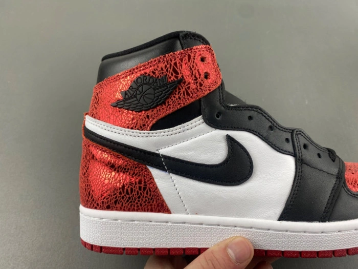 Air Jordan 1 High OG WMNS “Varsity Red”   FD2596-602