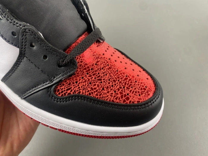 Air Jordan 1 High OG WMNS “Varsity Red”   FD2596-602