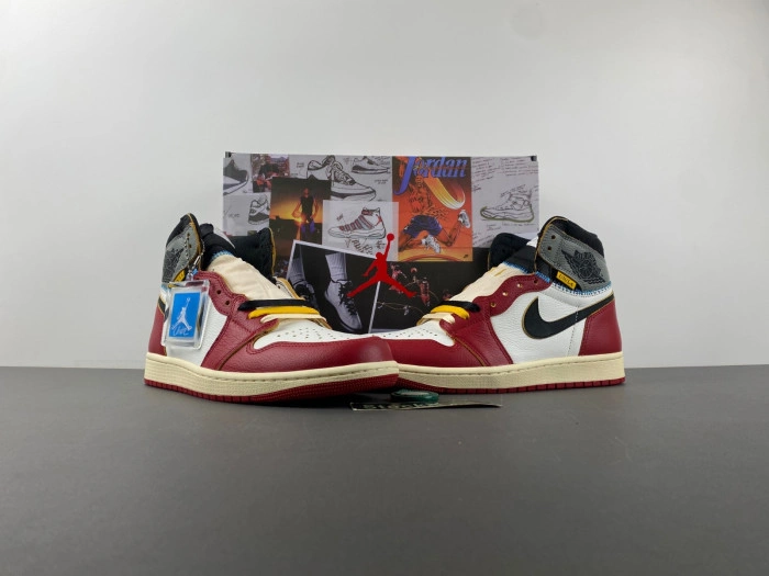 Air Jordan 1 High OG “Chicago” x Union LA      HV8563-600