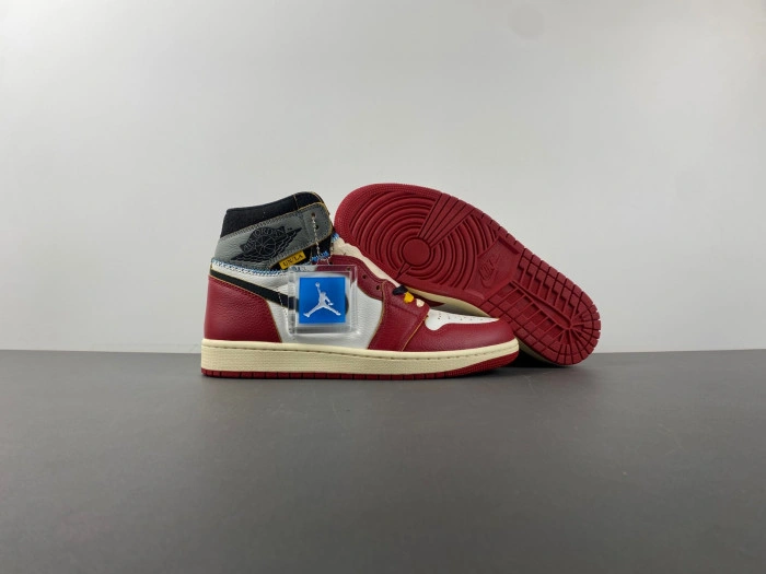 Air Jordan 1 High OG “Chicago” x Union LA      HV8563-600