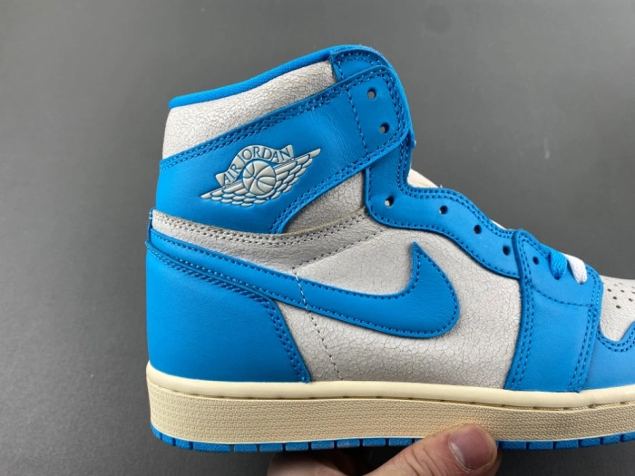 Air Jordan 1 High OG “UNC Reimagined”  DZ5485-402