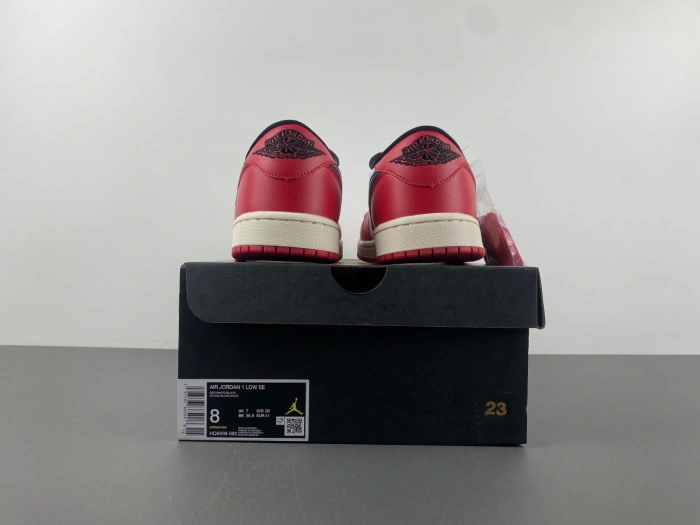 Air Jordan 1 Low OG “Chicago”   HQ6998-600