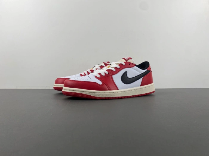 Air Jordan 1 Low OG “Chicago”   HQ6998-600