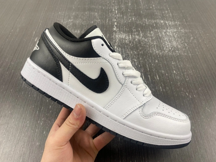 Air Jordan 1 Low white and black  553558-132