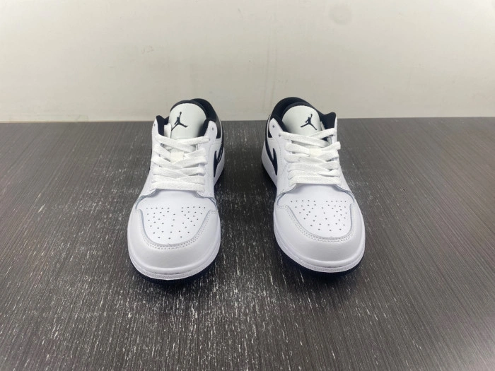 Air Jordan 1 Low white and black  553558-132