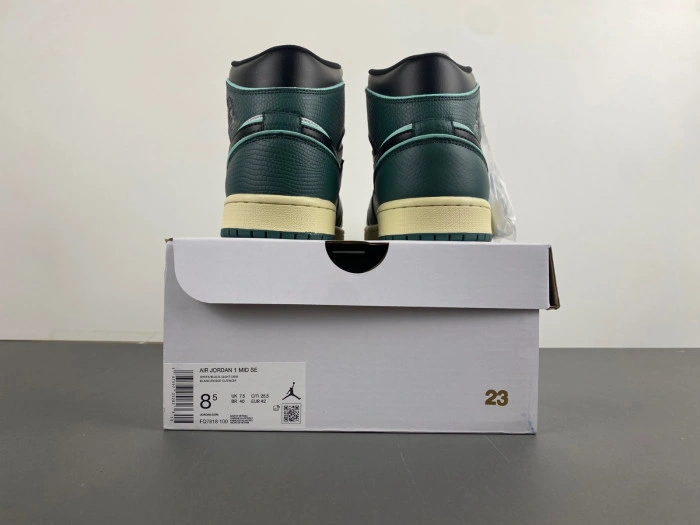 Air Jordan 1 MID SE "LEGEND PINK"    FQ7818-100