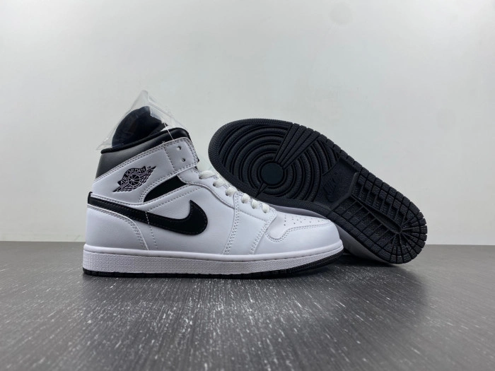 Air Jordan 1 Mid  DQ8426-132