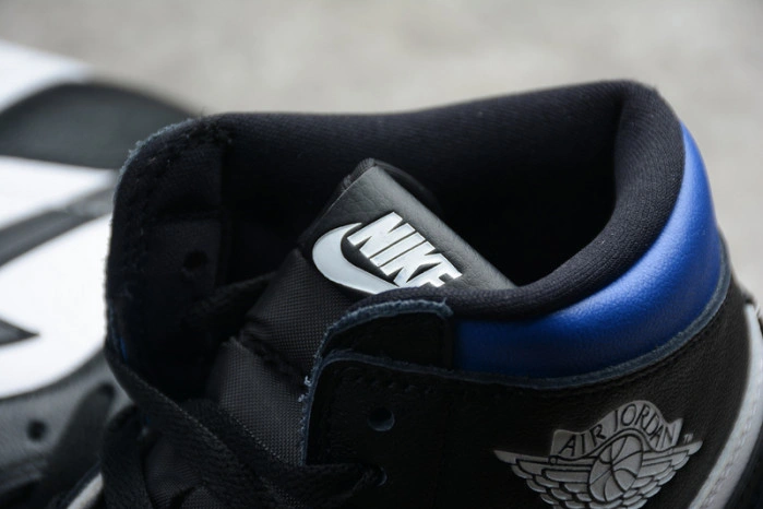 Air Jordan 1 Retro High Black Game Royal 555088-041